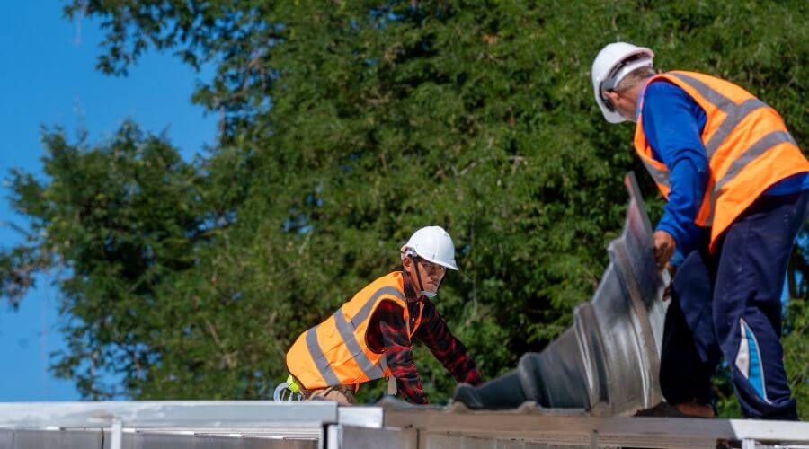 Professional residential roofers in Sorrento, LA